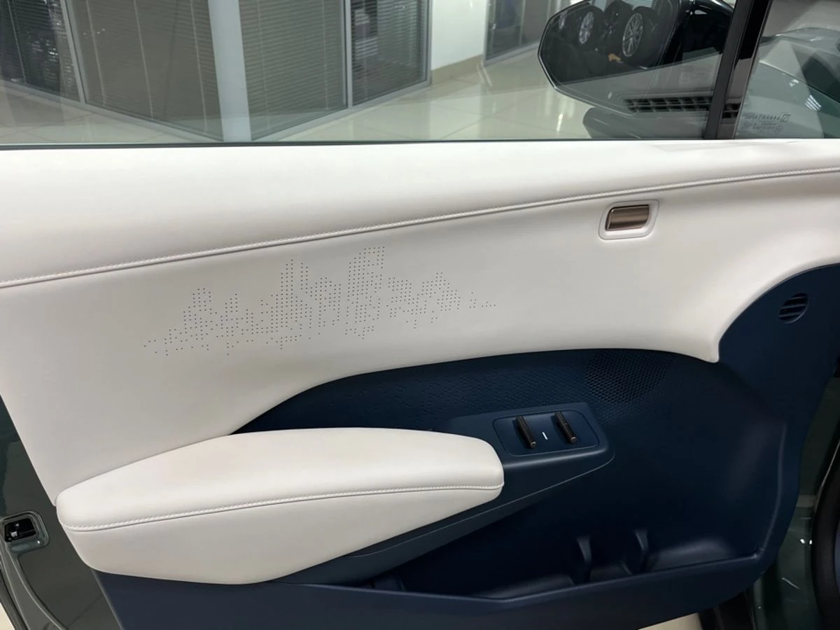 Zeekr X, 2023г, задний привод, автомат