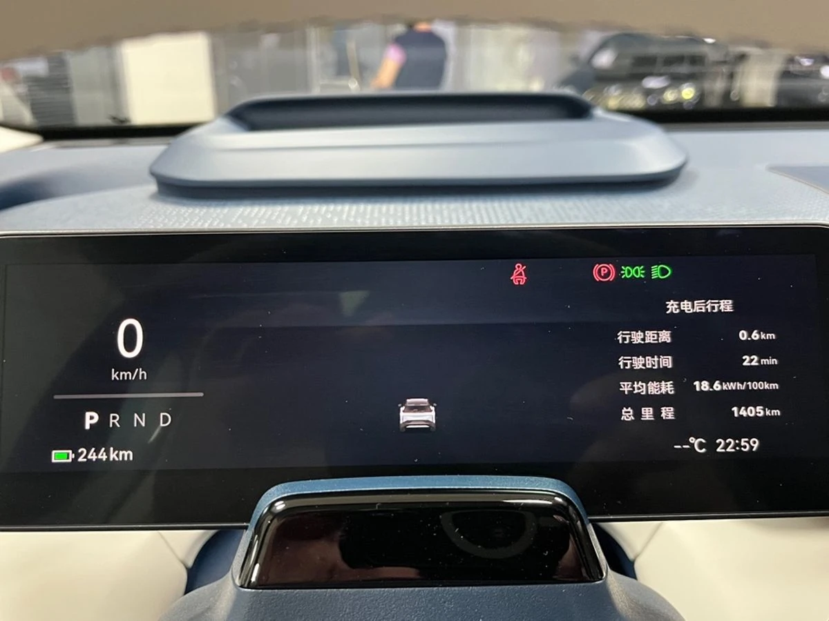 Zeekr X, 2023г, задний привод, автомат