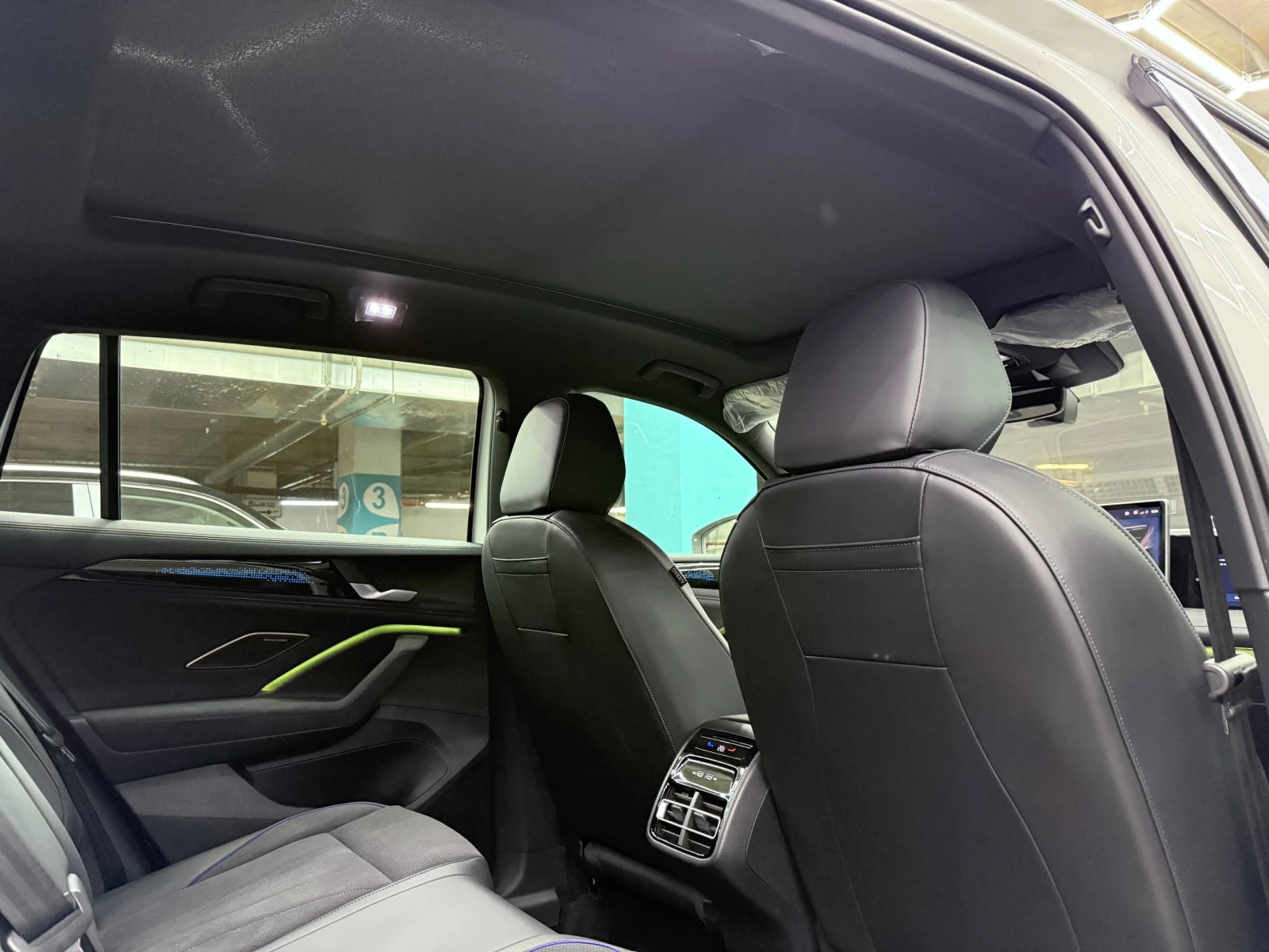 Volkswagen Tiguan, 2026г, полный привод, робот