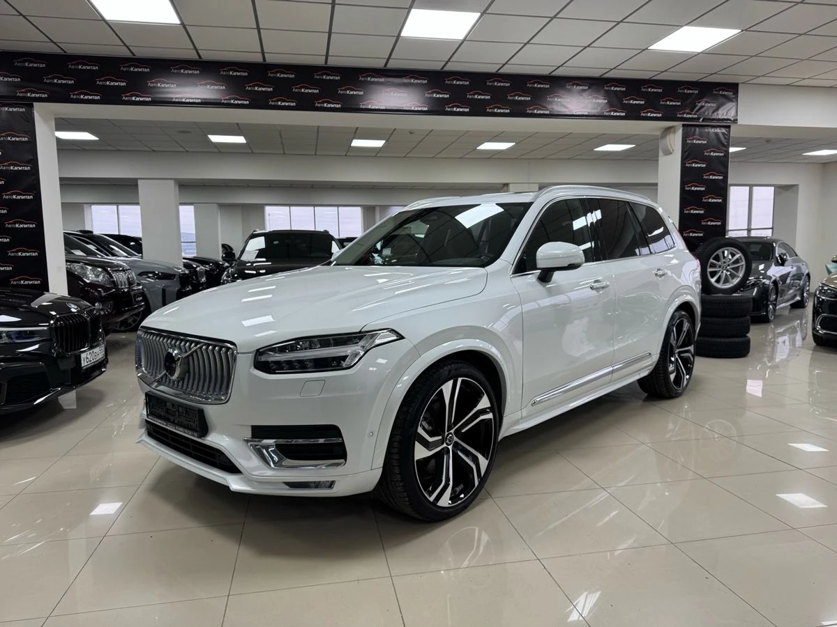 Volvo XC90, 2022г, полный привод, автомат