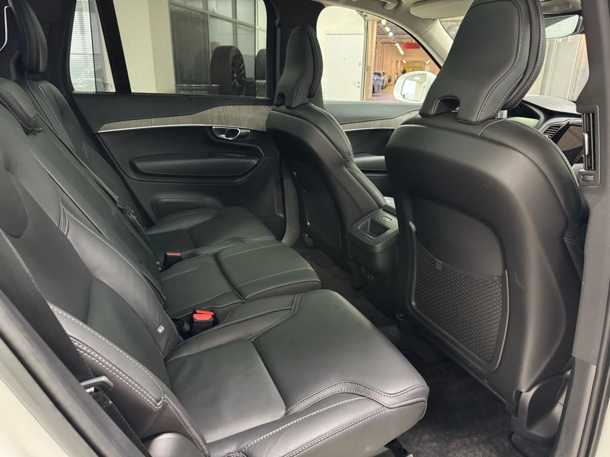 Volvo XC90, 2022г, полный привод, автомат