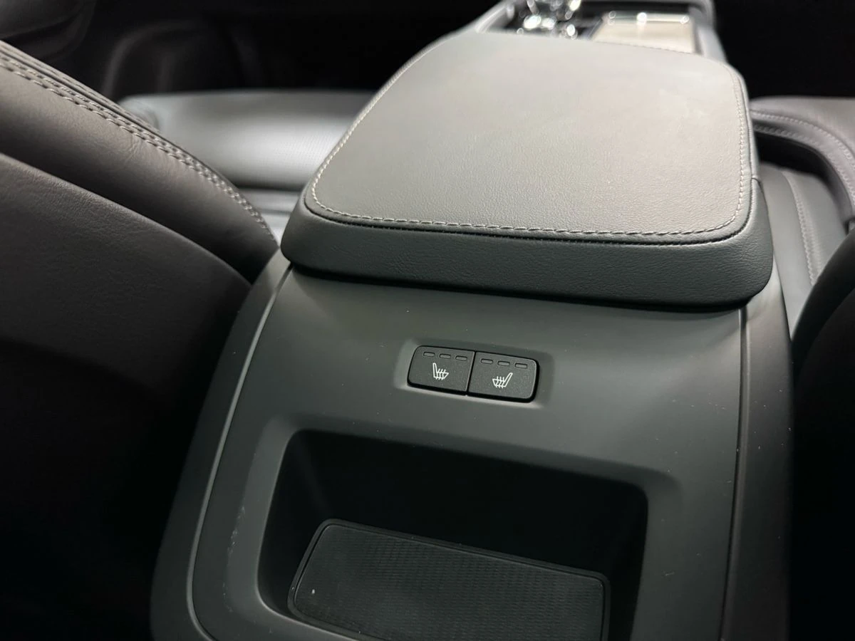 Volvo XC90, 2022г, полный привод, автомат