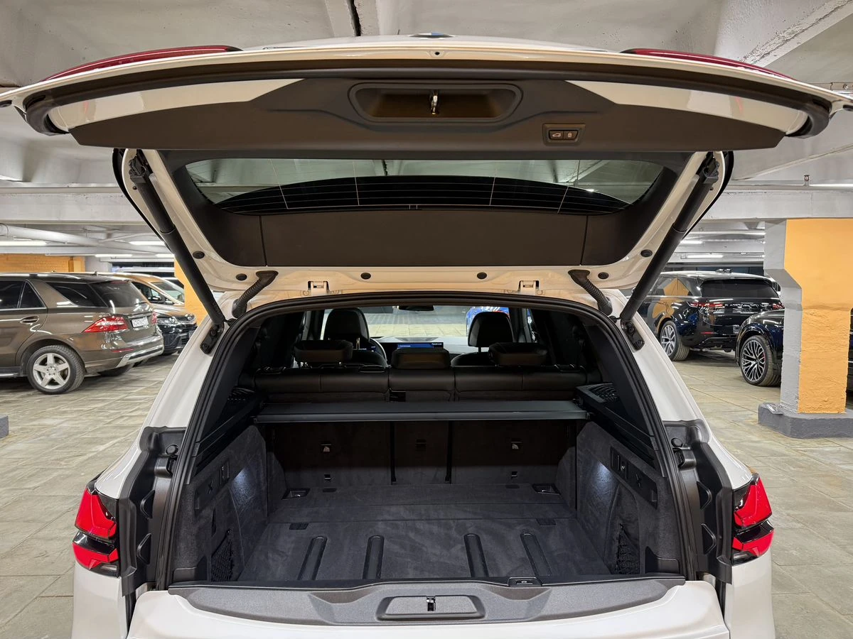 BMW X5, 2024г, полный привод, автомат