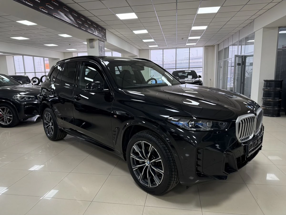 BMW X5, 2025г, полный привод, автомат