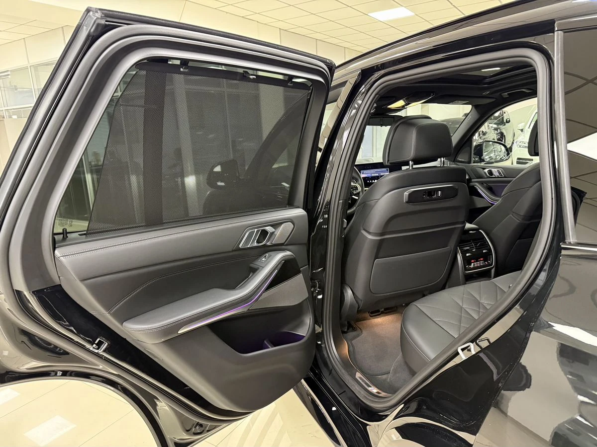 BMW X5, 2025г, полный привод, автомат