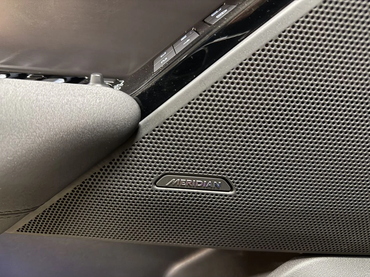 Land Rover Range Rover Velar, 2023г, полный привод, автомат