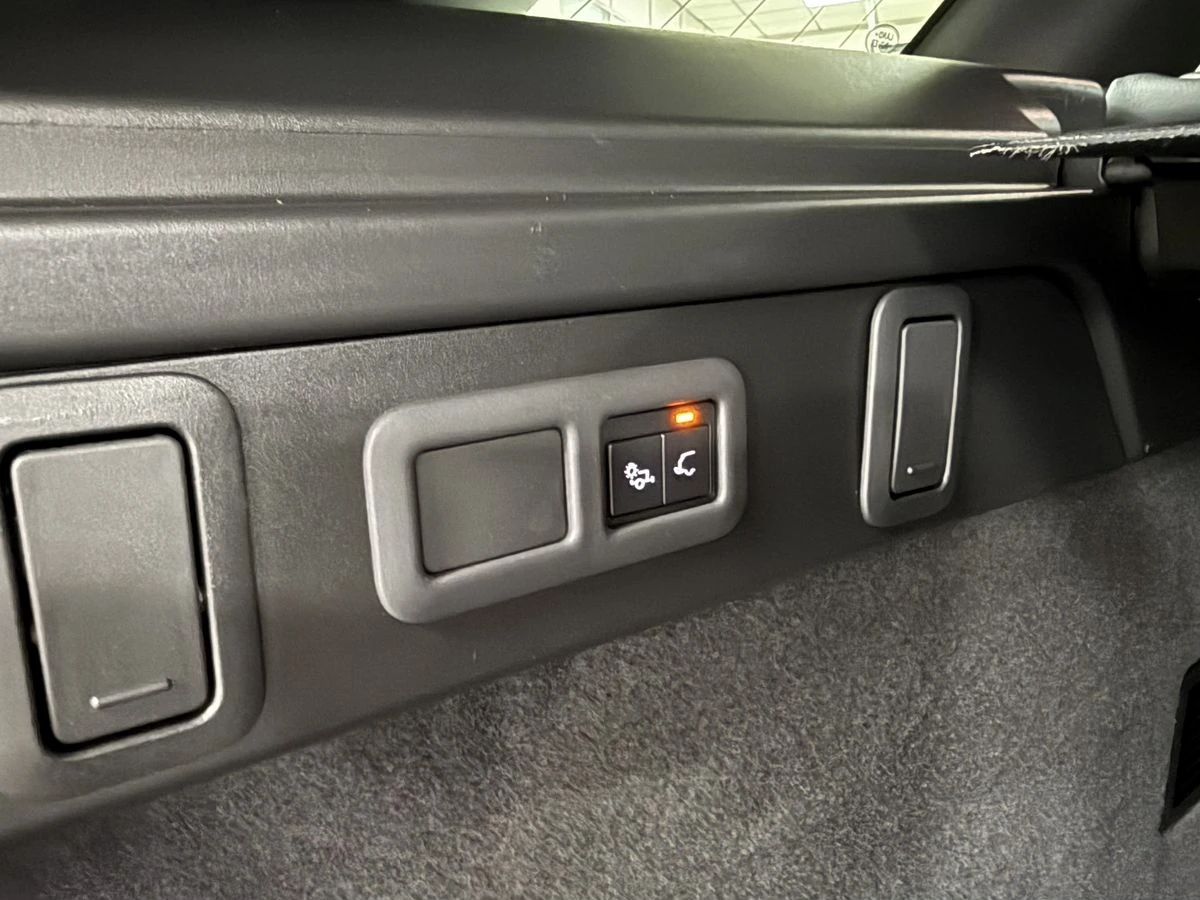 Land Rover Range Rover Velar, 2023г, полный привод, автомат