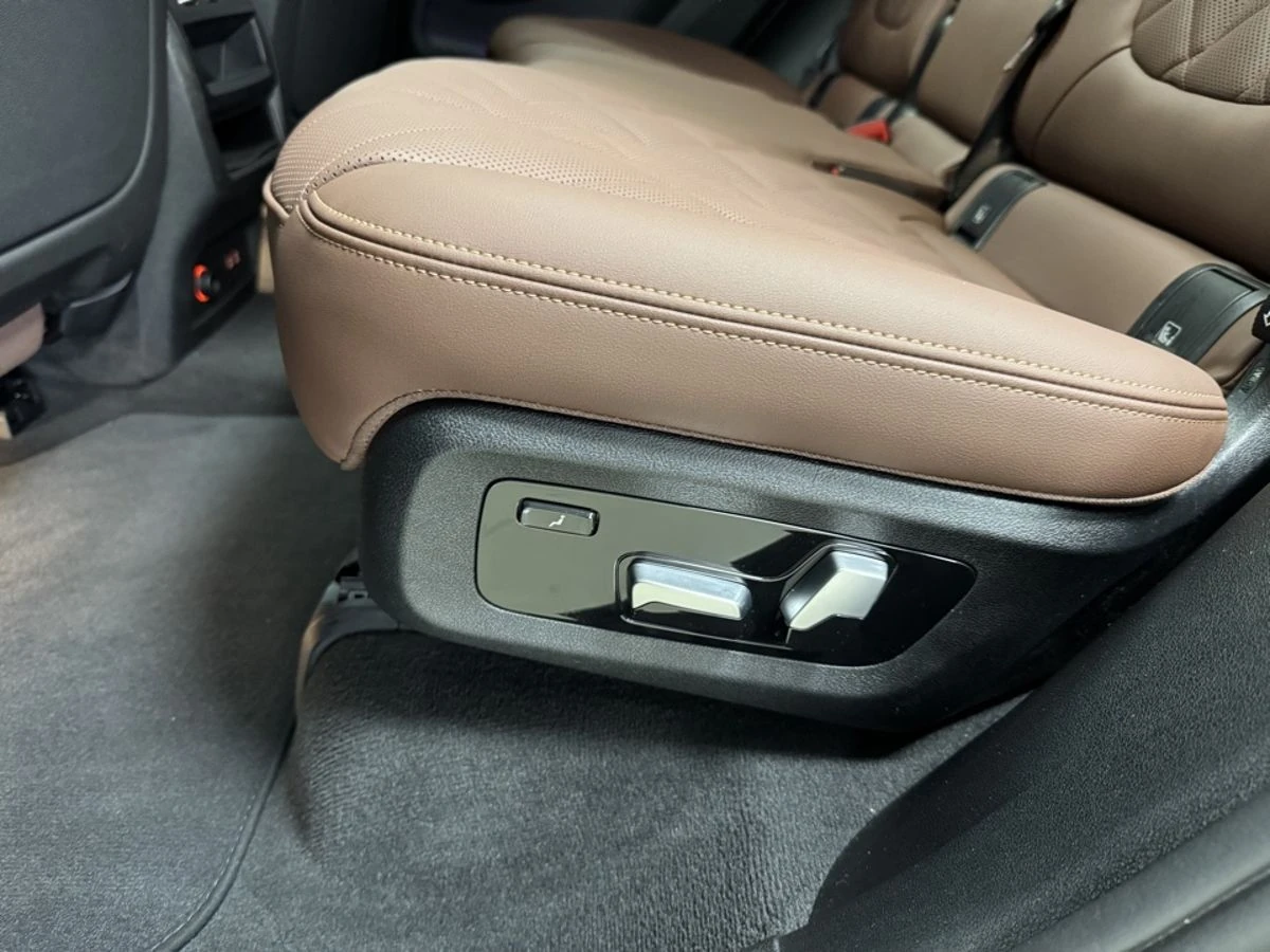 BMW X5, 2024г, полный привод, автомат