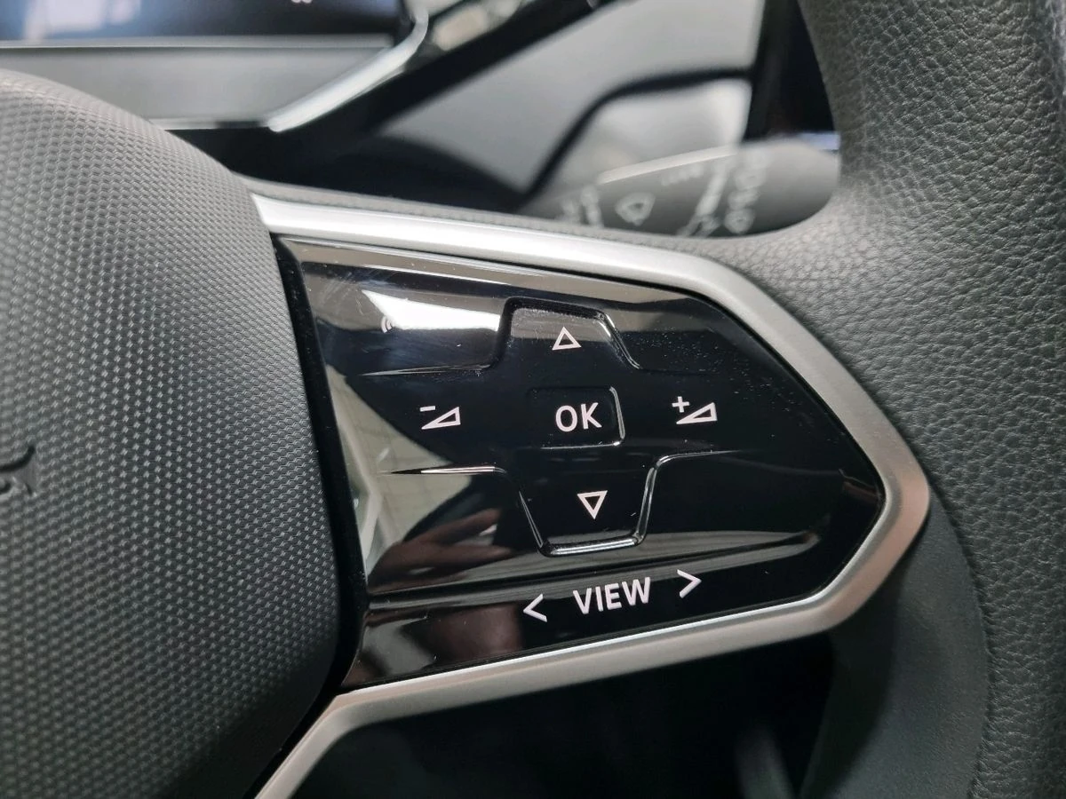 Volkswagen , 2021г., задний привод, автомат