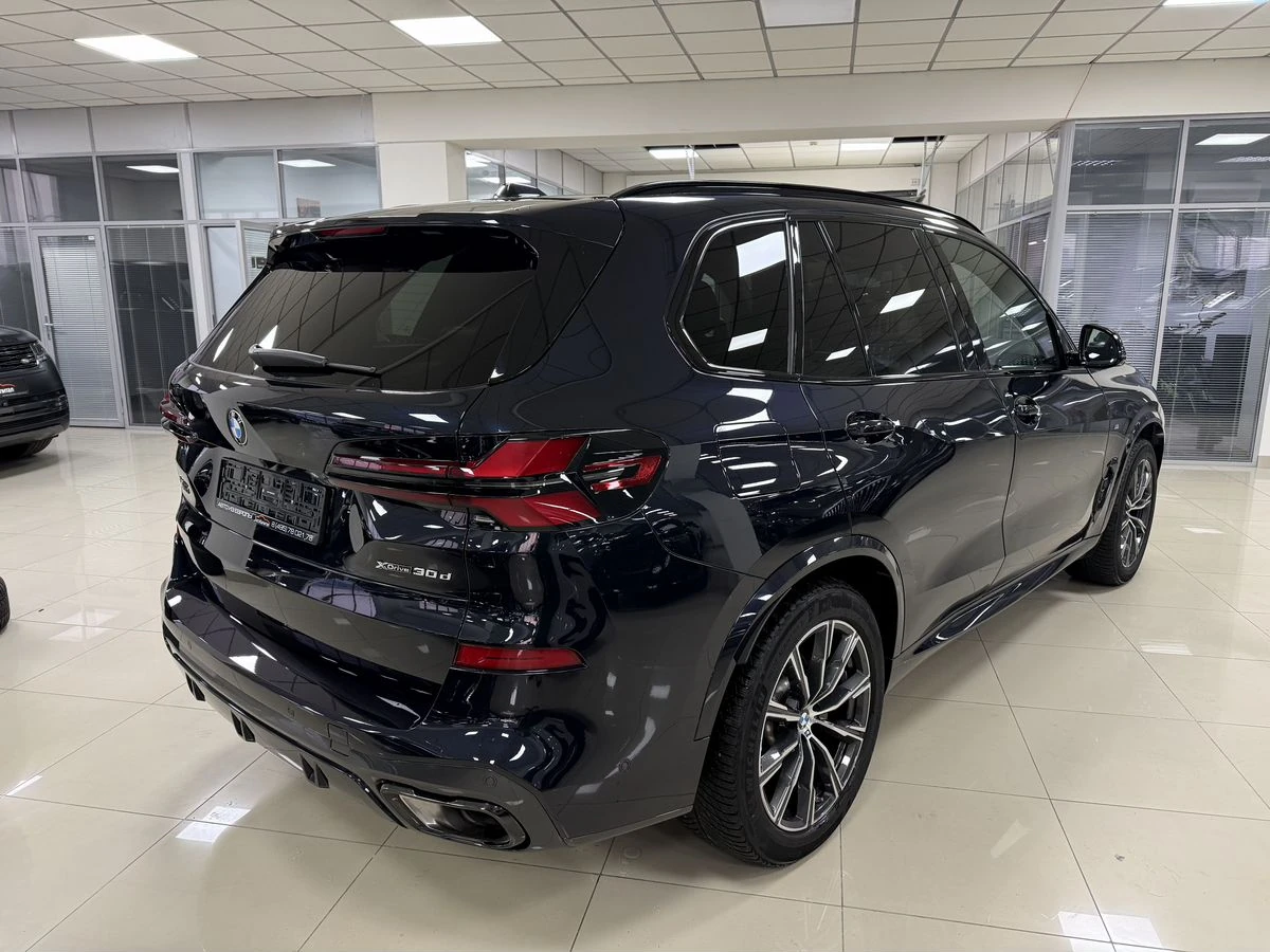 BMW X5, 2025г, полный привод, автомат