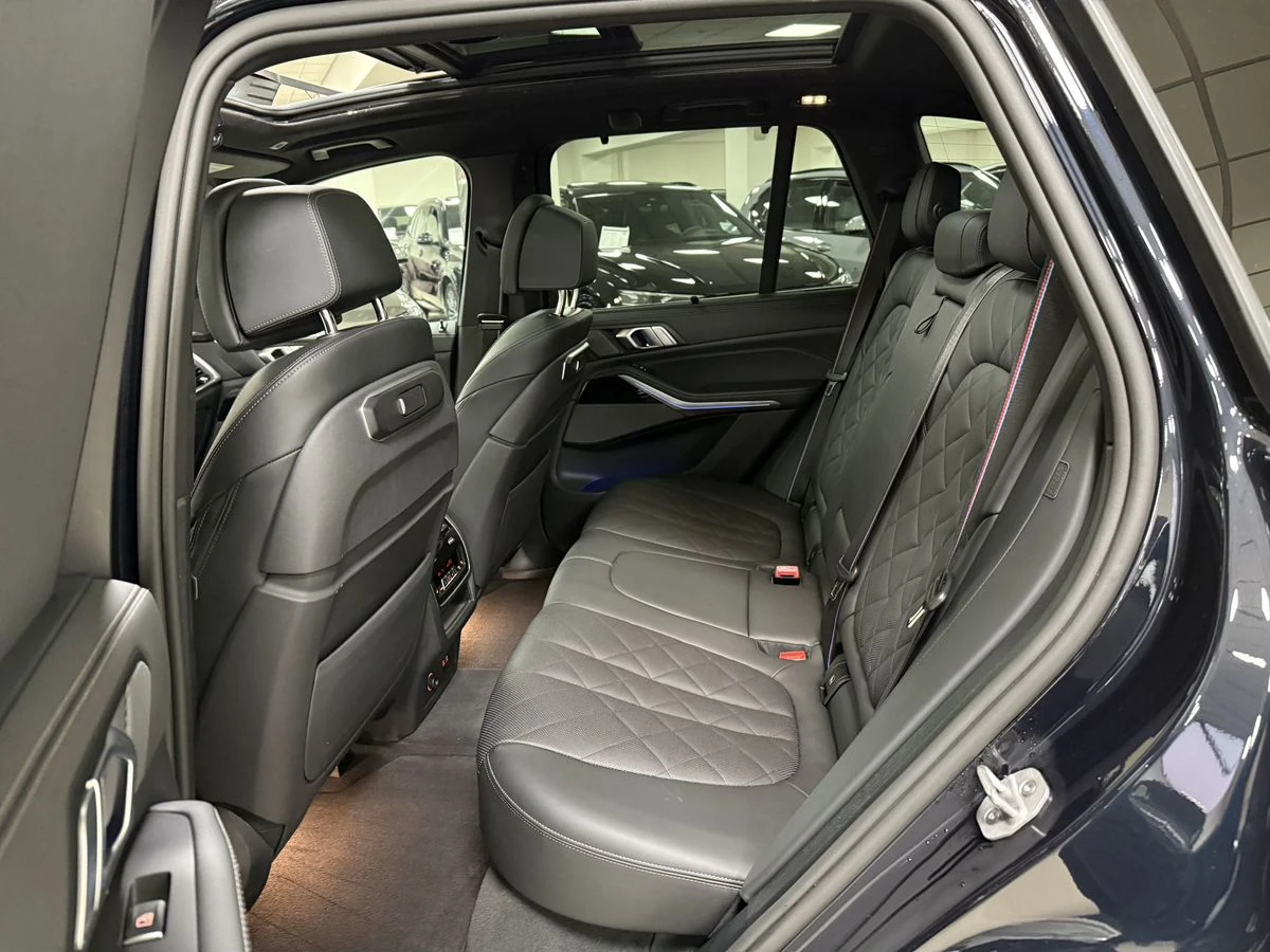 BMW X5, 2025г, полный привод, автомат