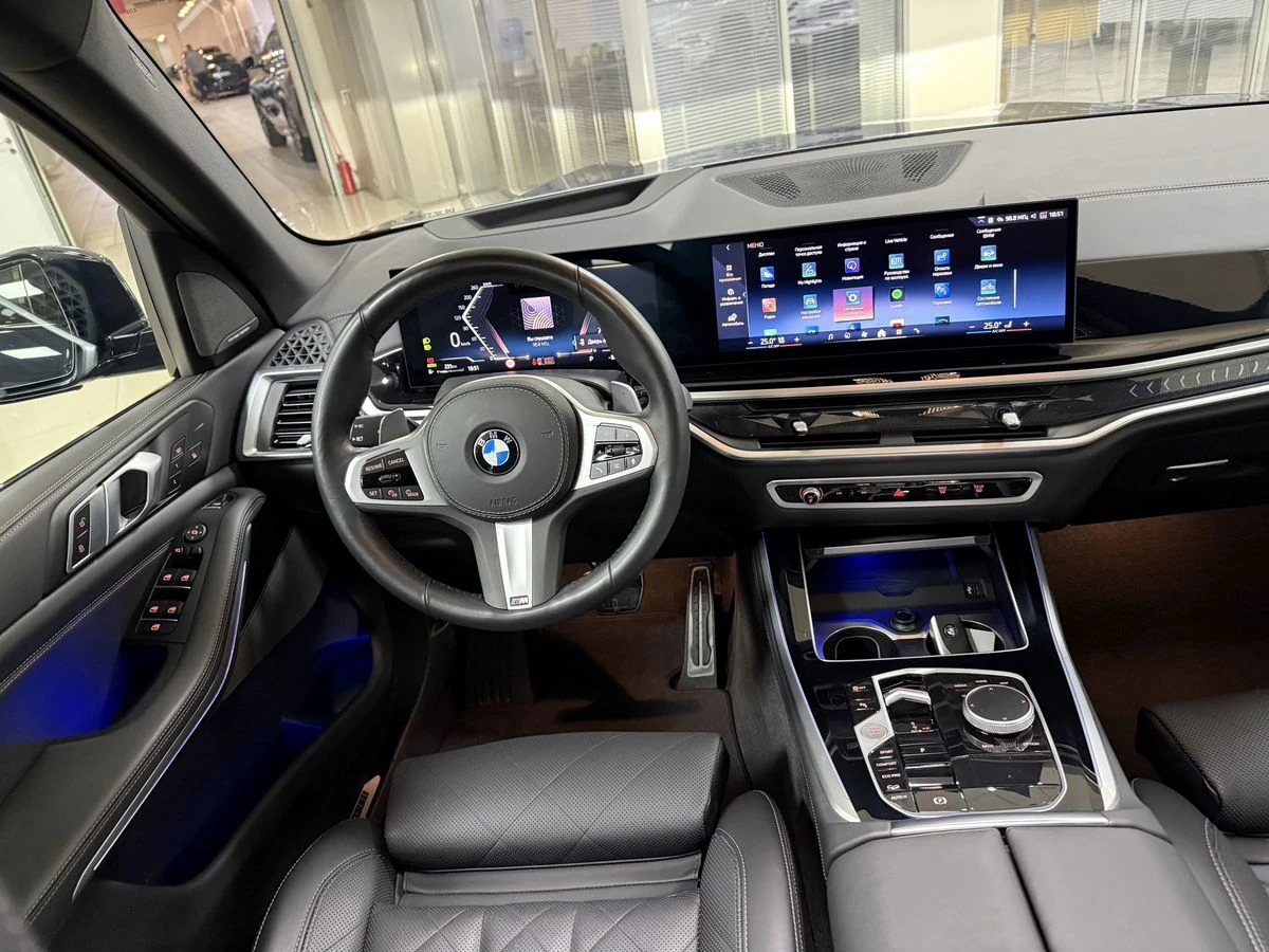 BMW X5, 2025г, полный привод, автомат