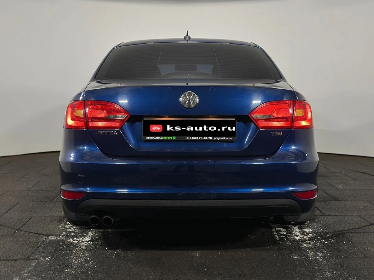 Volkswagen Jetta, 2011г, передний привод, механика