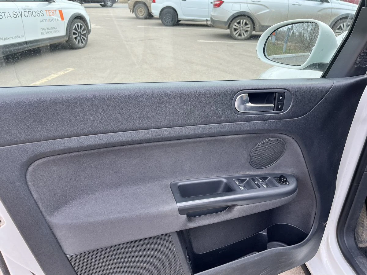 Volkswagen Golf Plus, 2011г, передний привод, механика