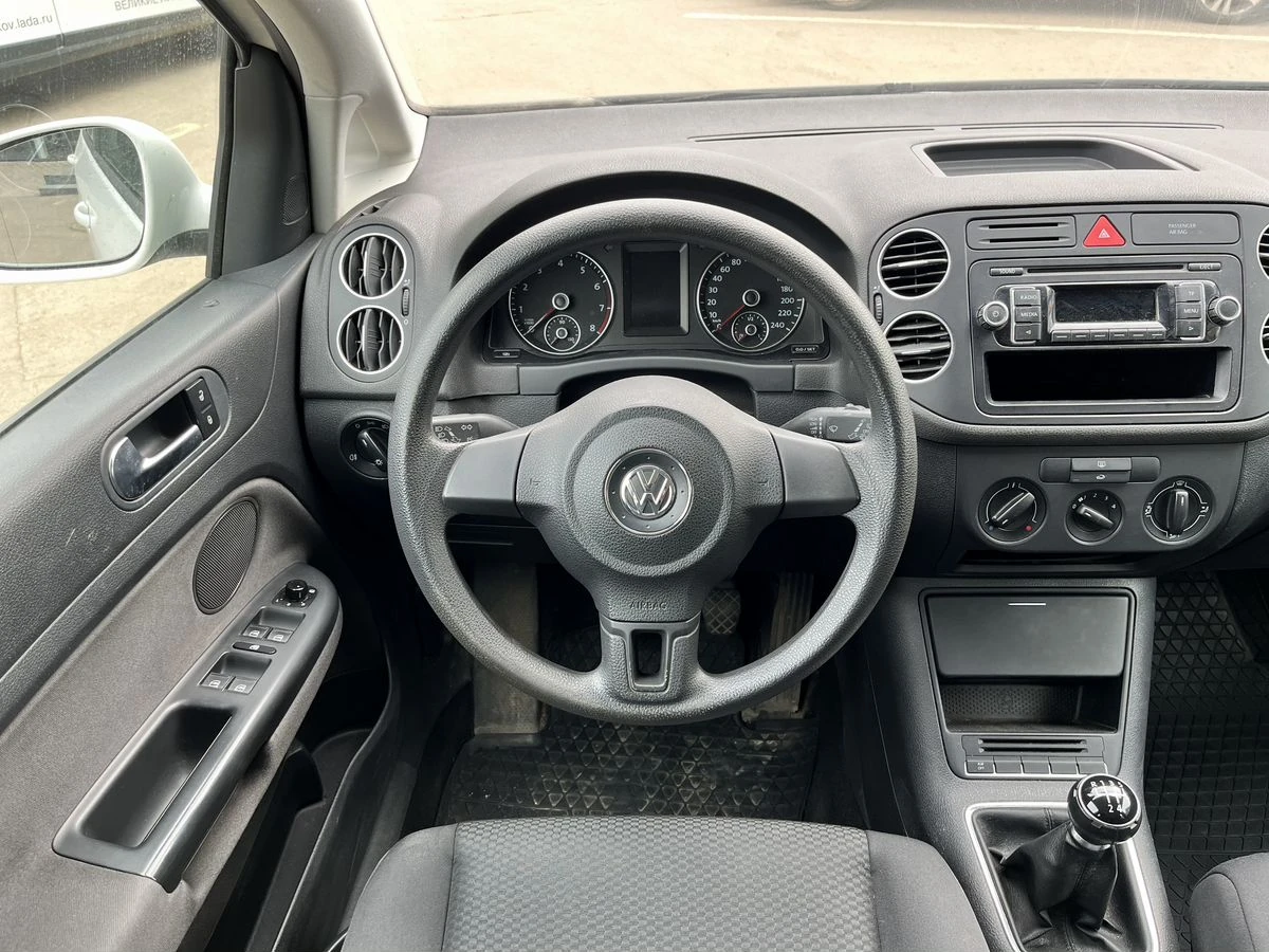 Volkswagen Golf Plus, 2011г, передний привод, механика