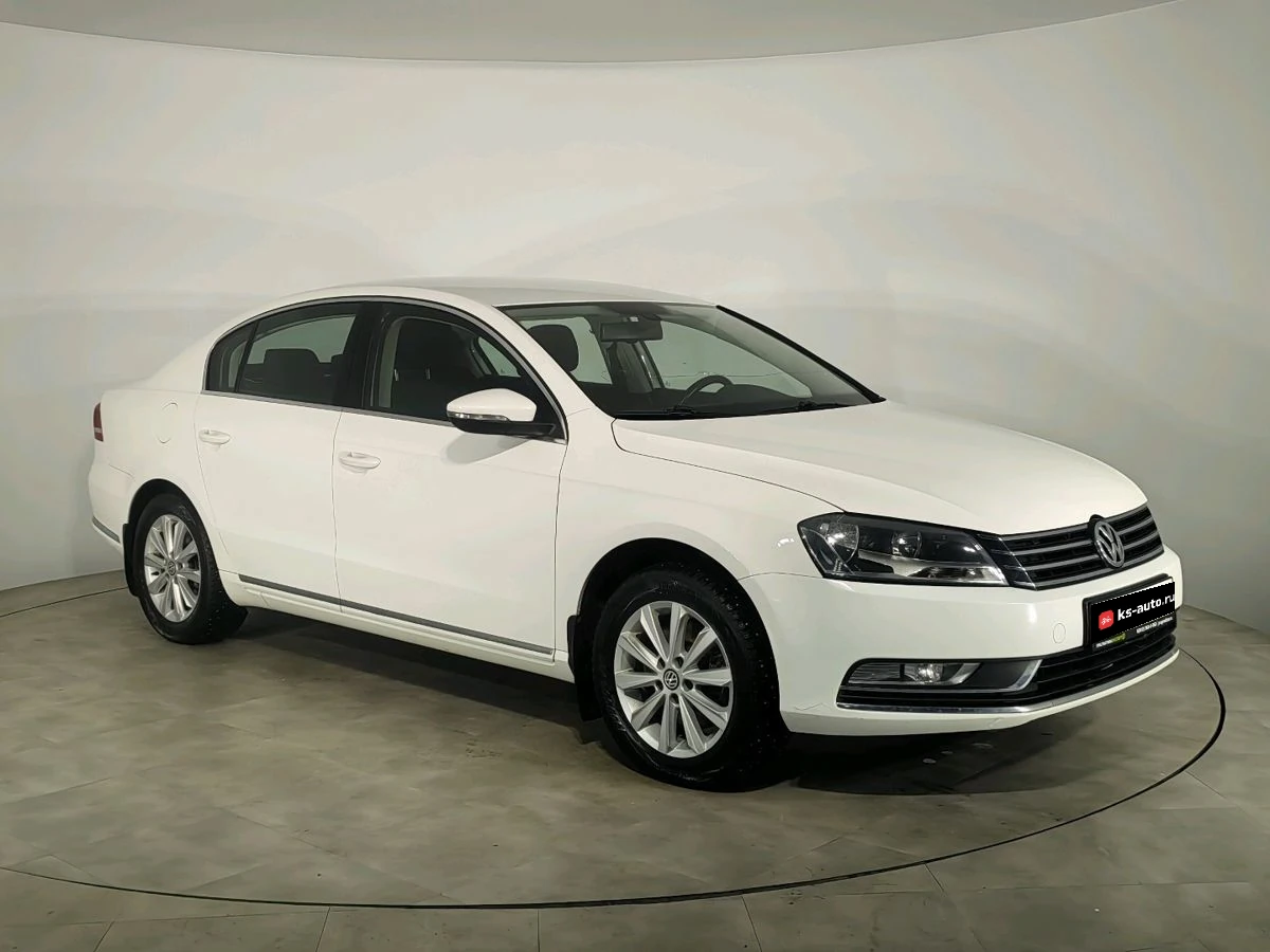 Volkswagen Passat, 2012г, передний привод, робот