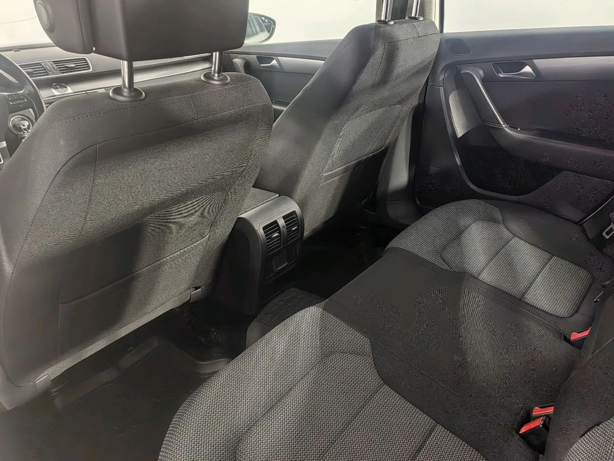 Volkswagen Passat, 2012г, передний привод, робот
