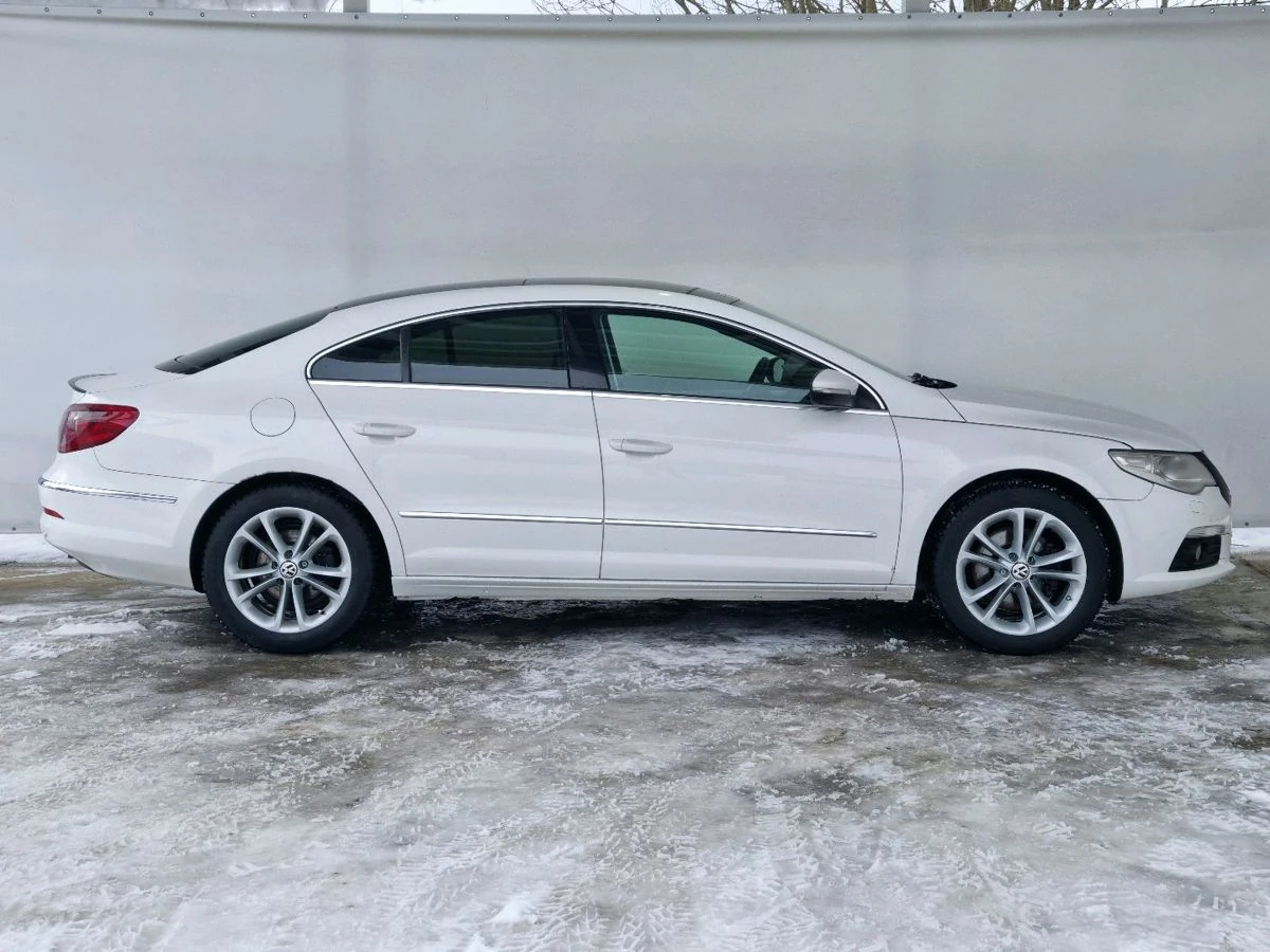 Volkswagen Passat CC, 2009г, передний привод, робот