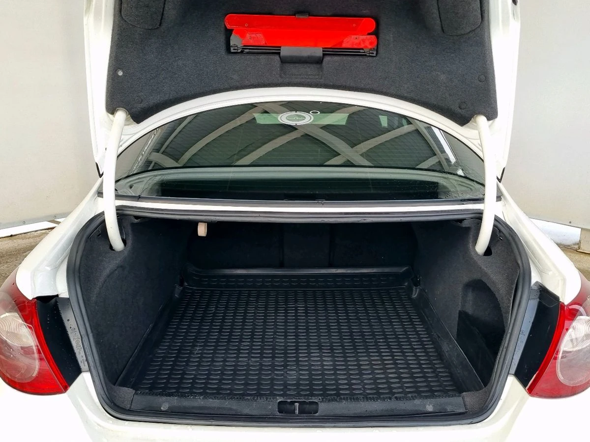 Volkswagen Passat CC, 2009г, передний привод, робот