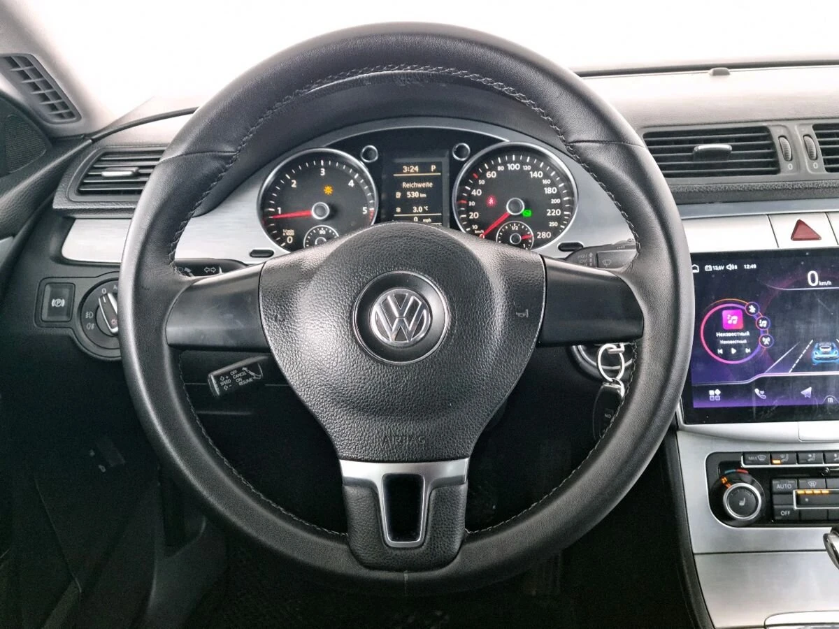 Volkswagen Passat CC, 2009г, передний привод, робот