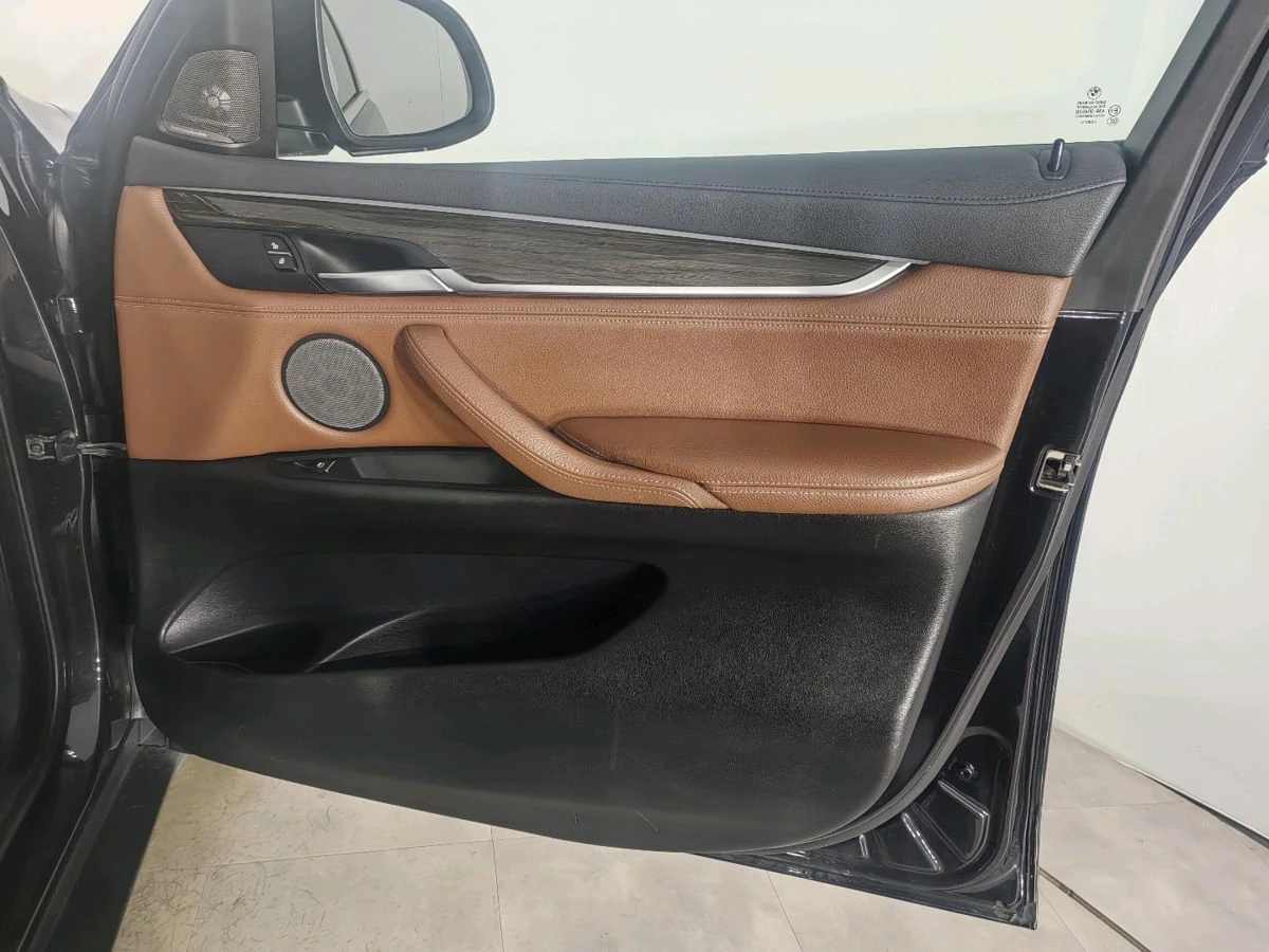 BMW X6, 2018г, полный привод, автомат