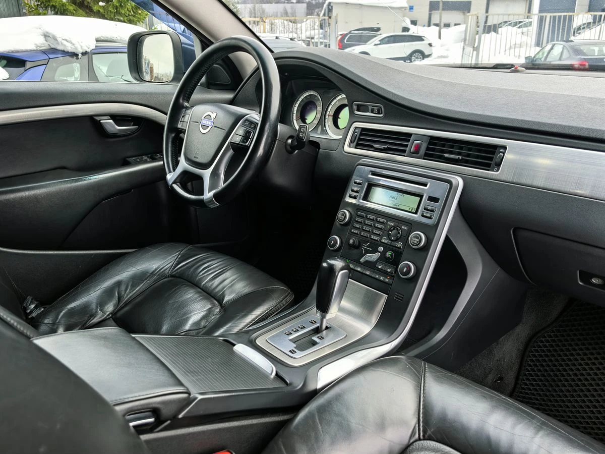 Volvo XC70, 2010г, полный привод, автомат