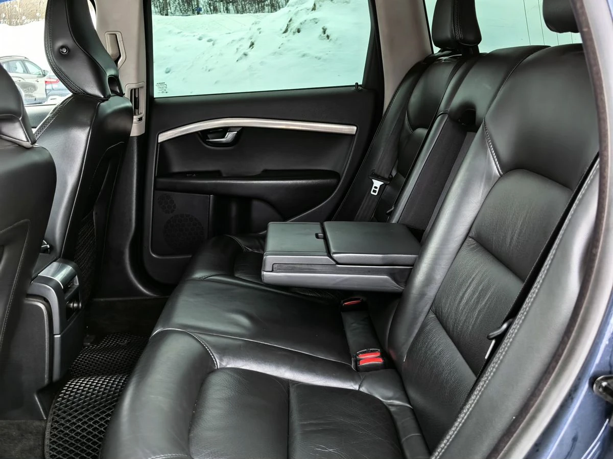 Volvo XC70, 2010г, полный привод, автомат