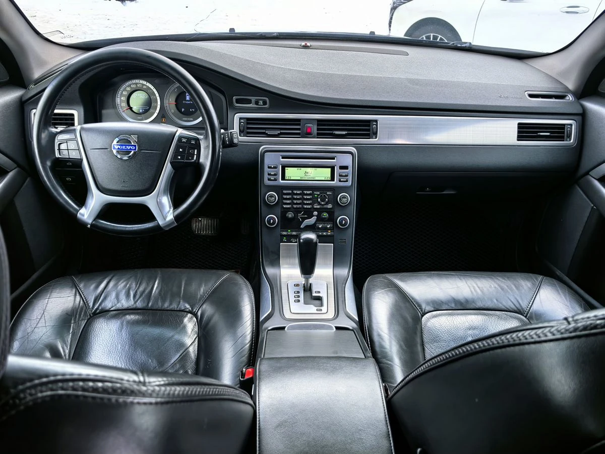 Volvo XC70, 2010г, полный привод, автомат