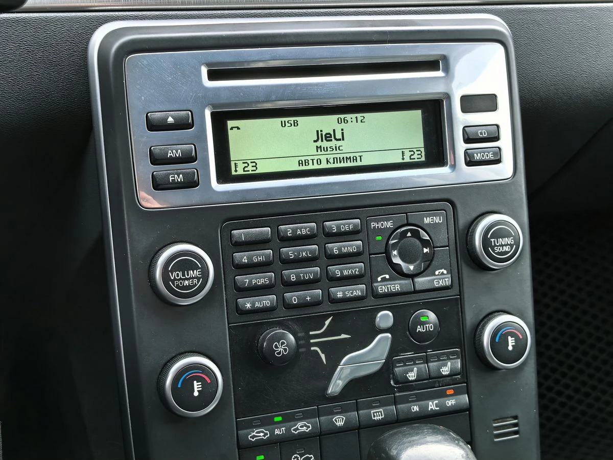 Volvo XC70, 2010г, полный привод, автомат