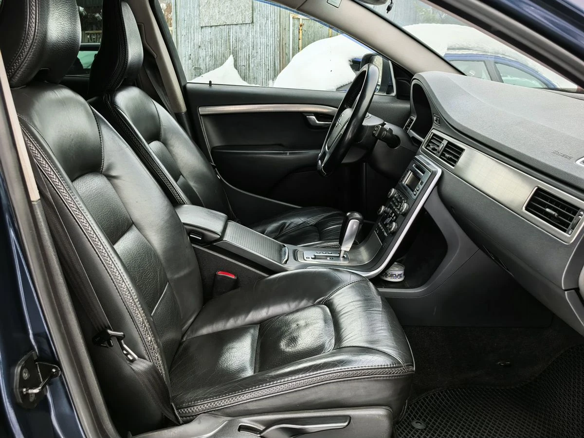 Volvo XC70, 2010г, полный привод, автомат