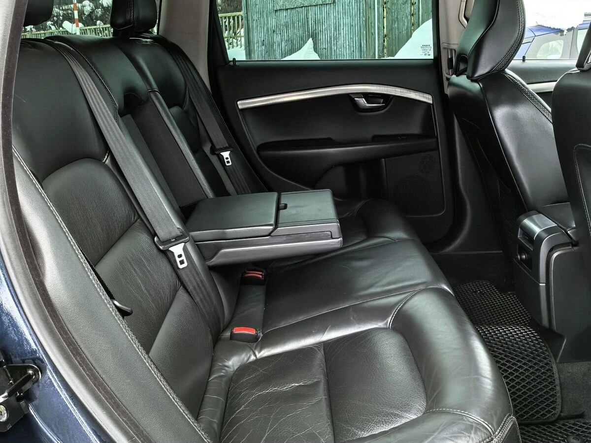 Volvo XC70, 2010г, полный привод, автомат