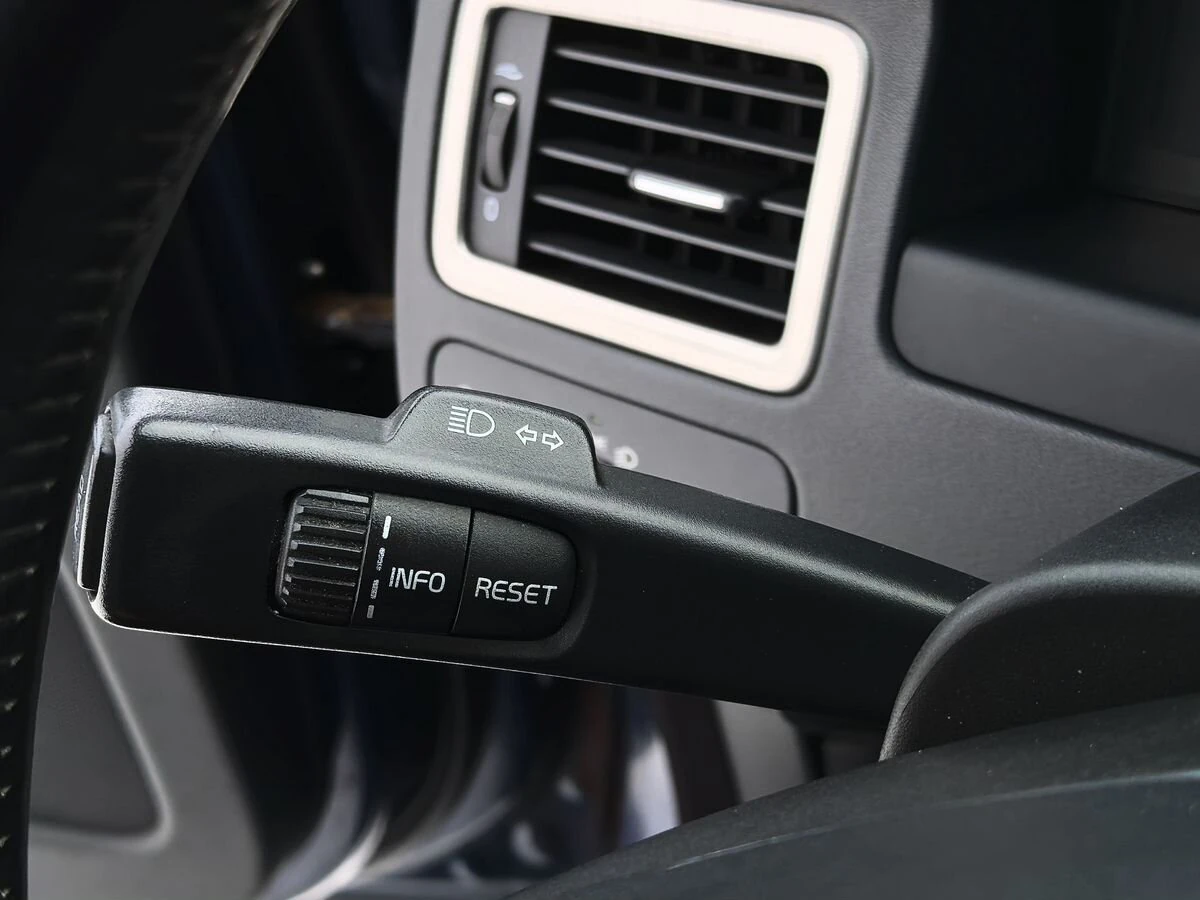 Volvo XC70, 2010г, полный привод, автомат