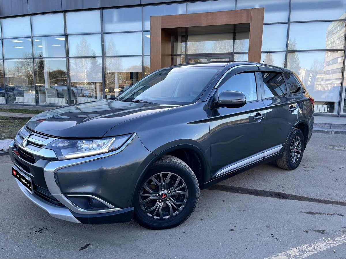 Mitsubishi Outlander, 2015г, полный привод, вариатор