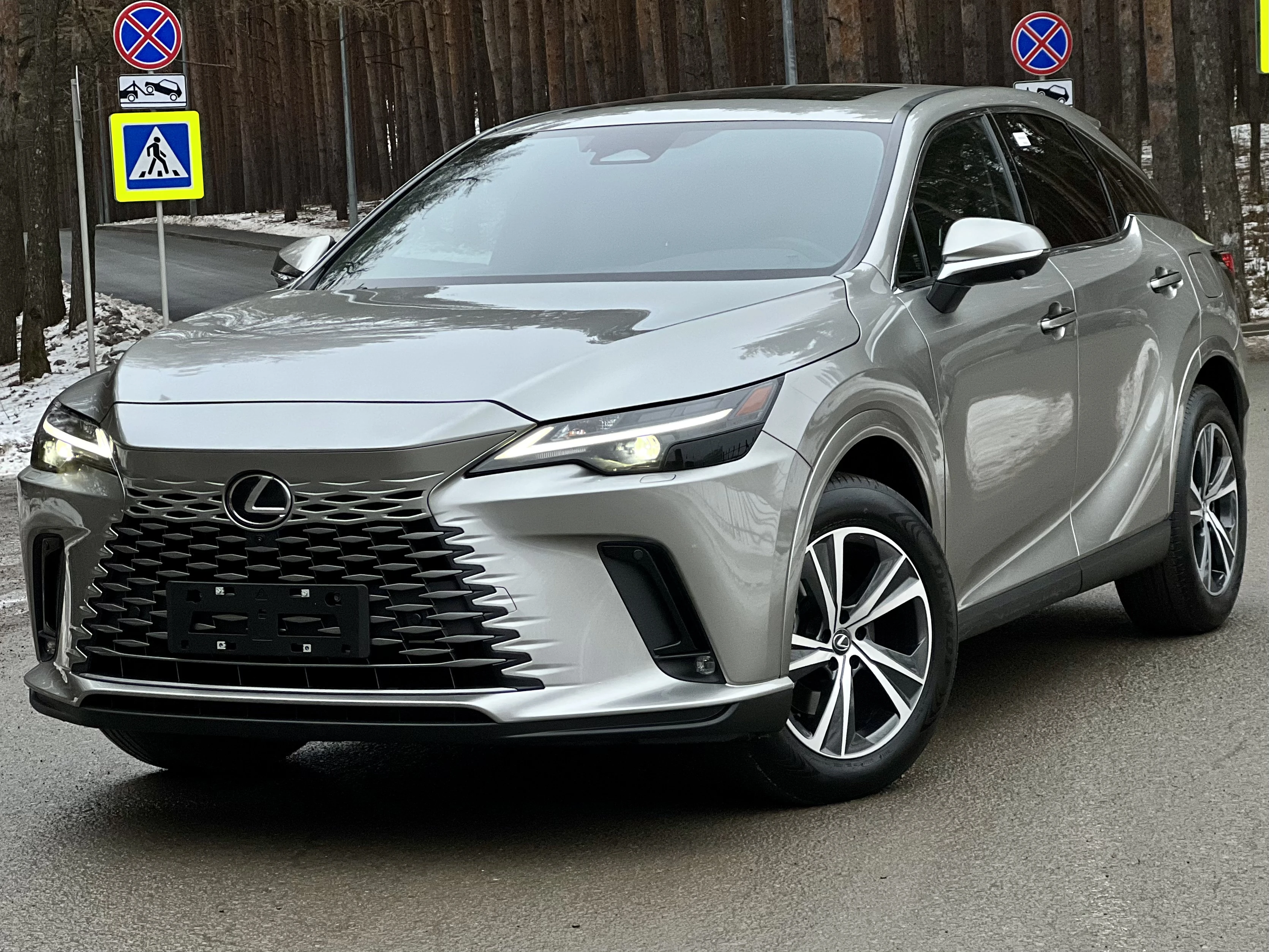 Lexus RX, 2024г, полный привод, автомат