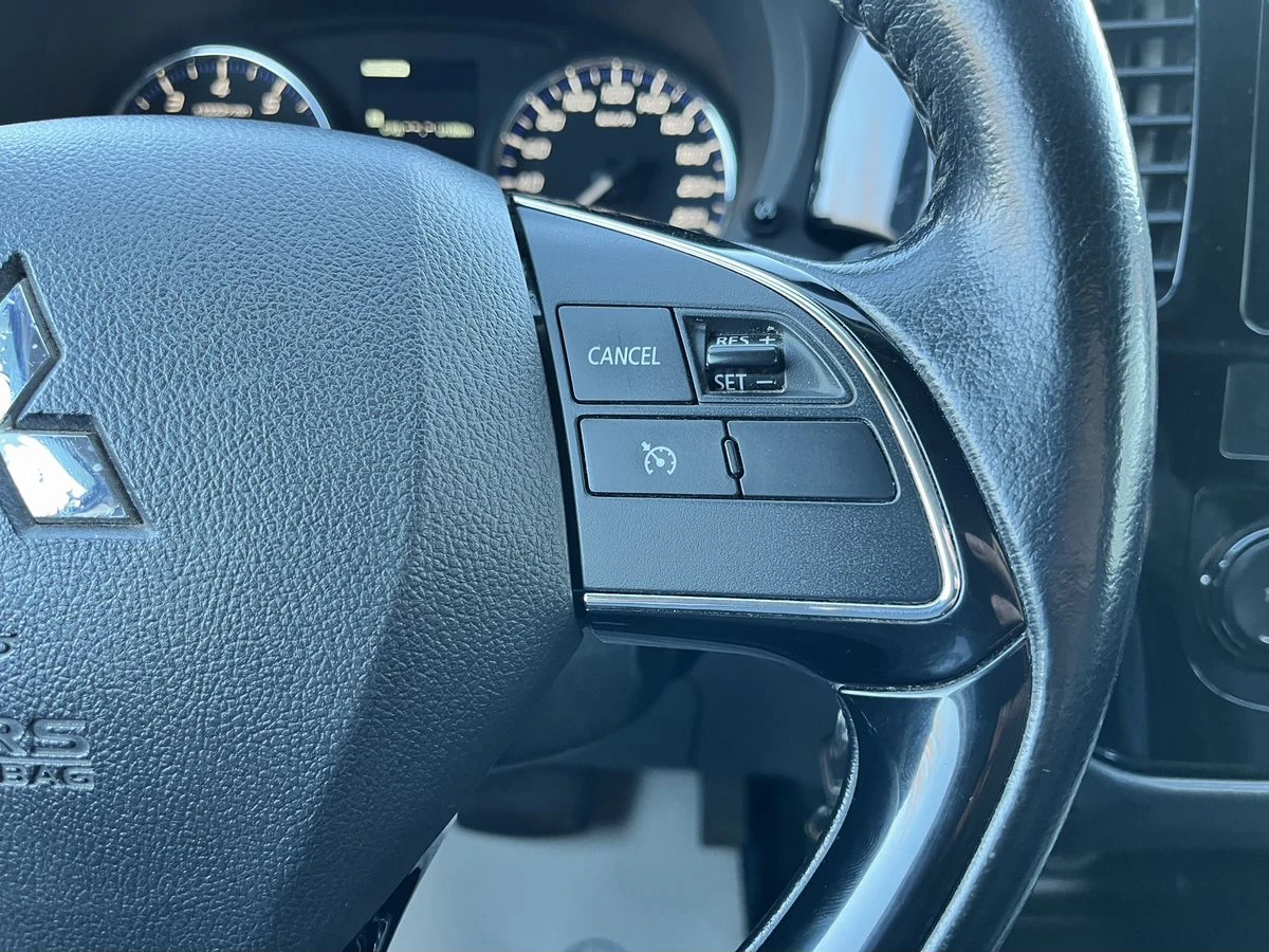 Mitsubishi Outlander, 2015г, полный привод, вариатор