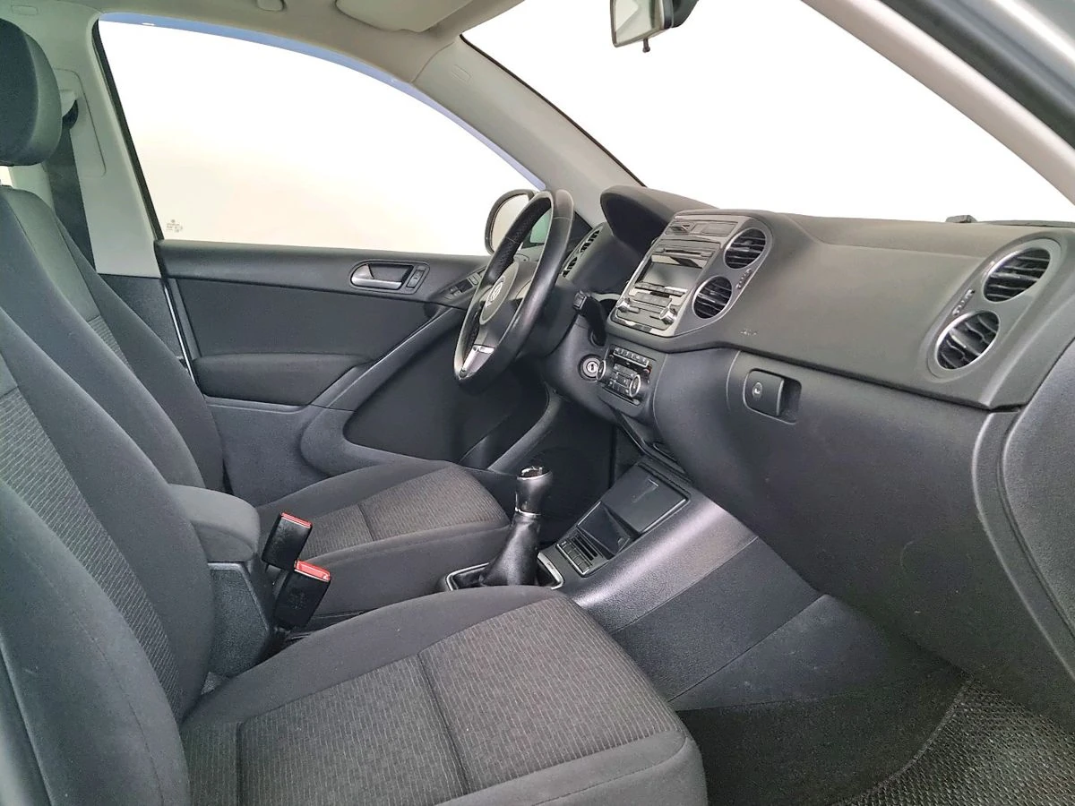 Volkswagen Tiguan, 2013г, полный привод, механика