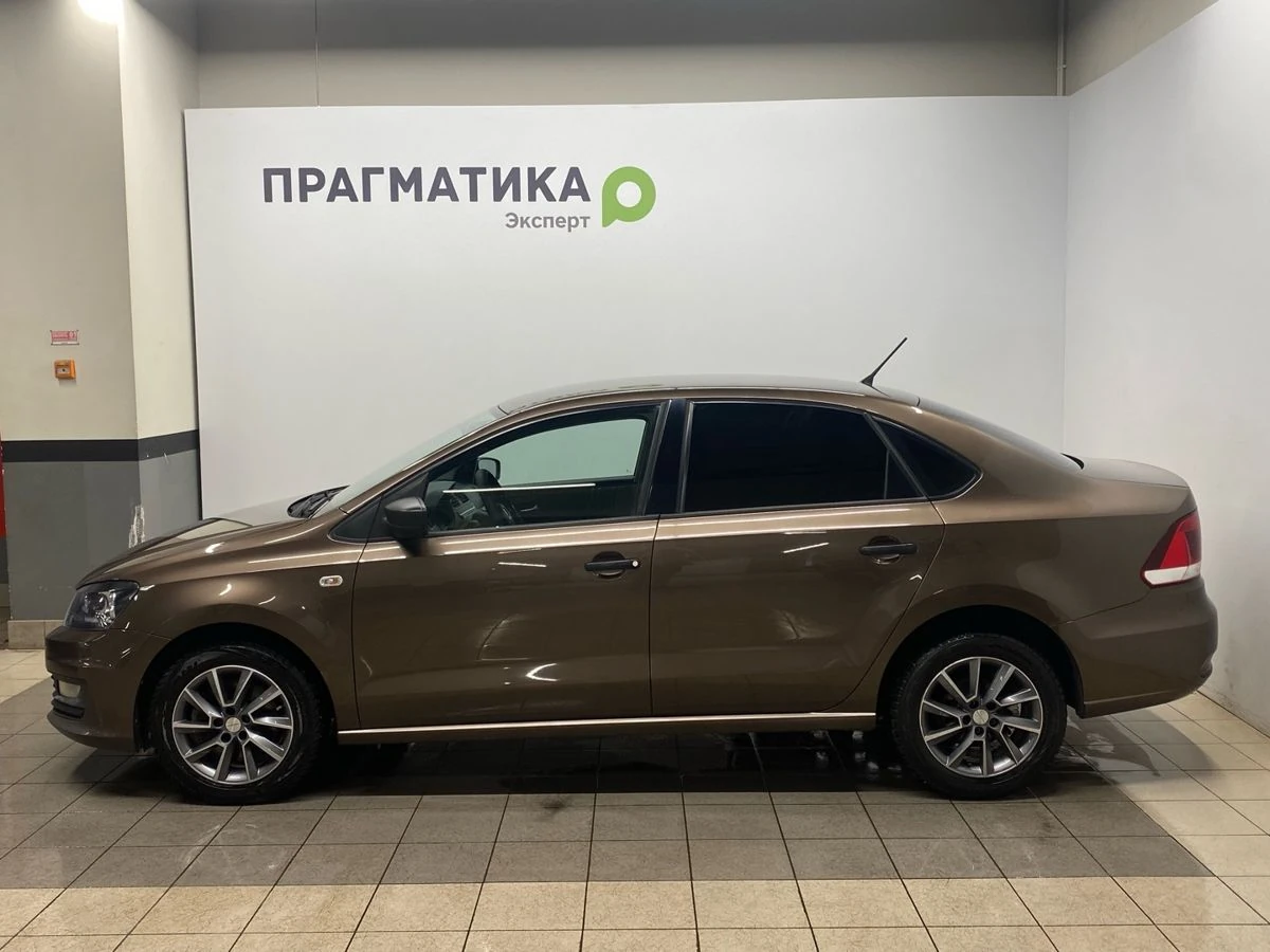 Volkswagen Polo, 2016г, передний привод, автомат