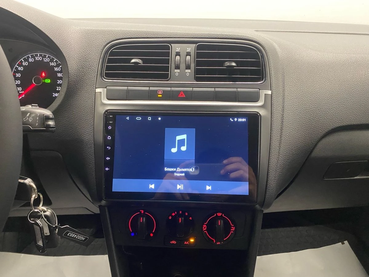 Volkswagen Polo, 2016г, передний привод, автомат