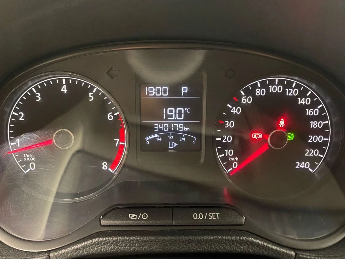 Volkswagen Polo, 2016г, передний привод, автомат