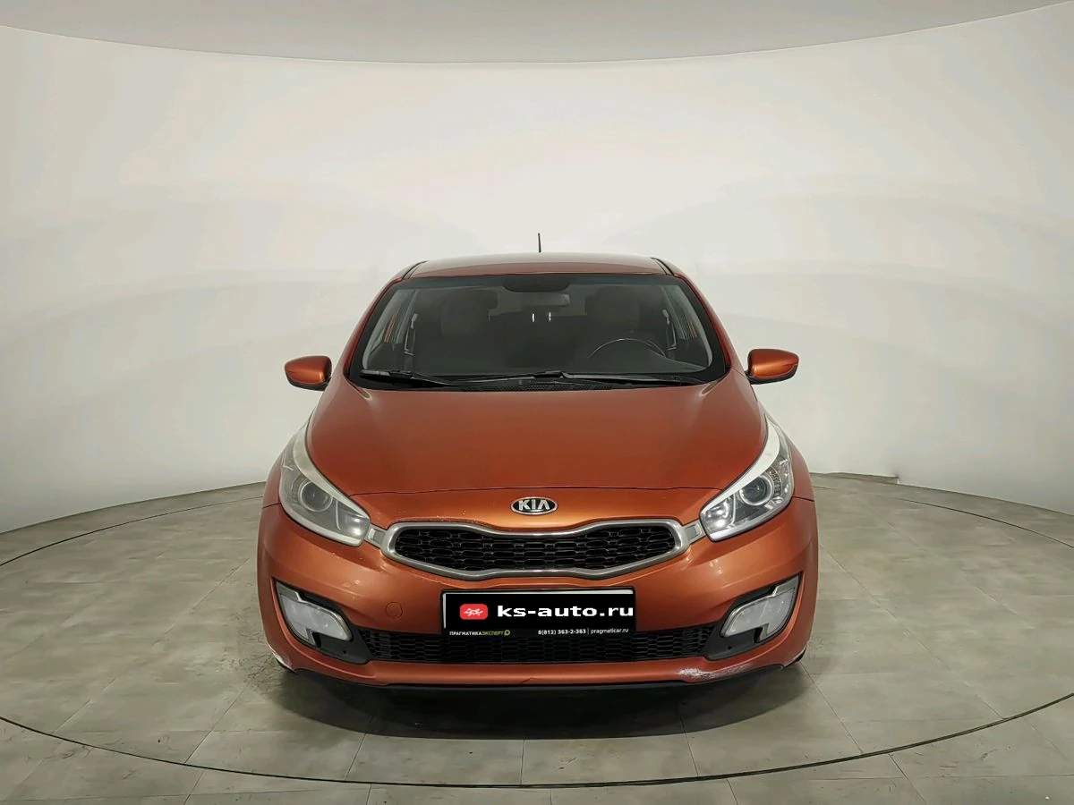 Kia Ceed, 2014г, передний привод, автомат