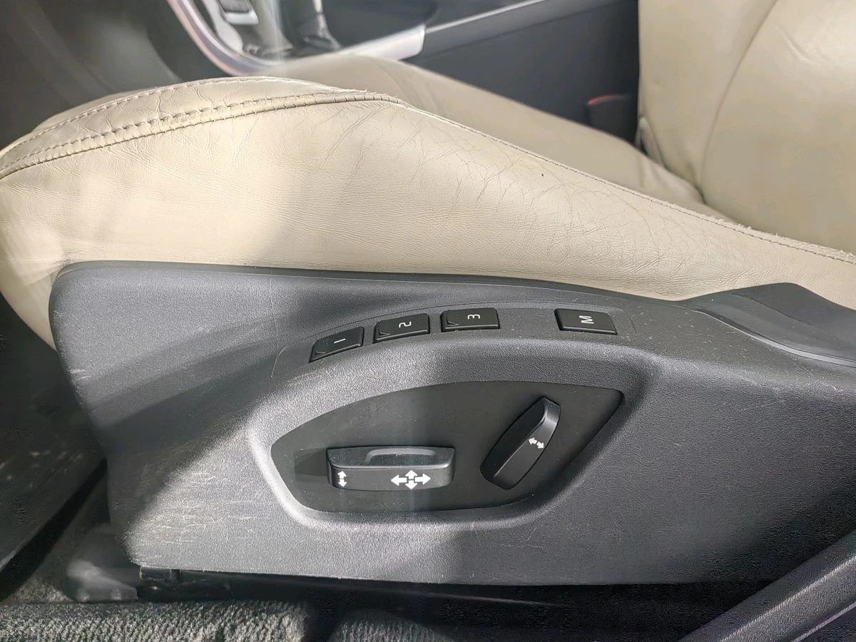 Volvo S60, 2014г, передний привод, автомат