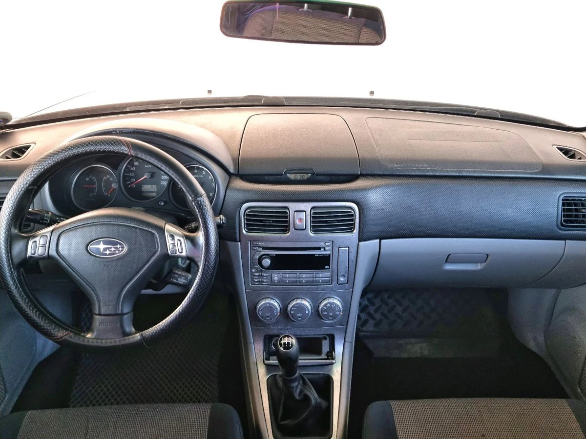Subaru Forester, 2006г, полный привод, механика