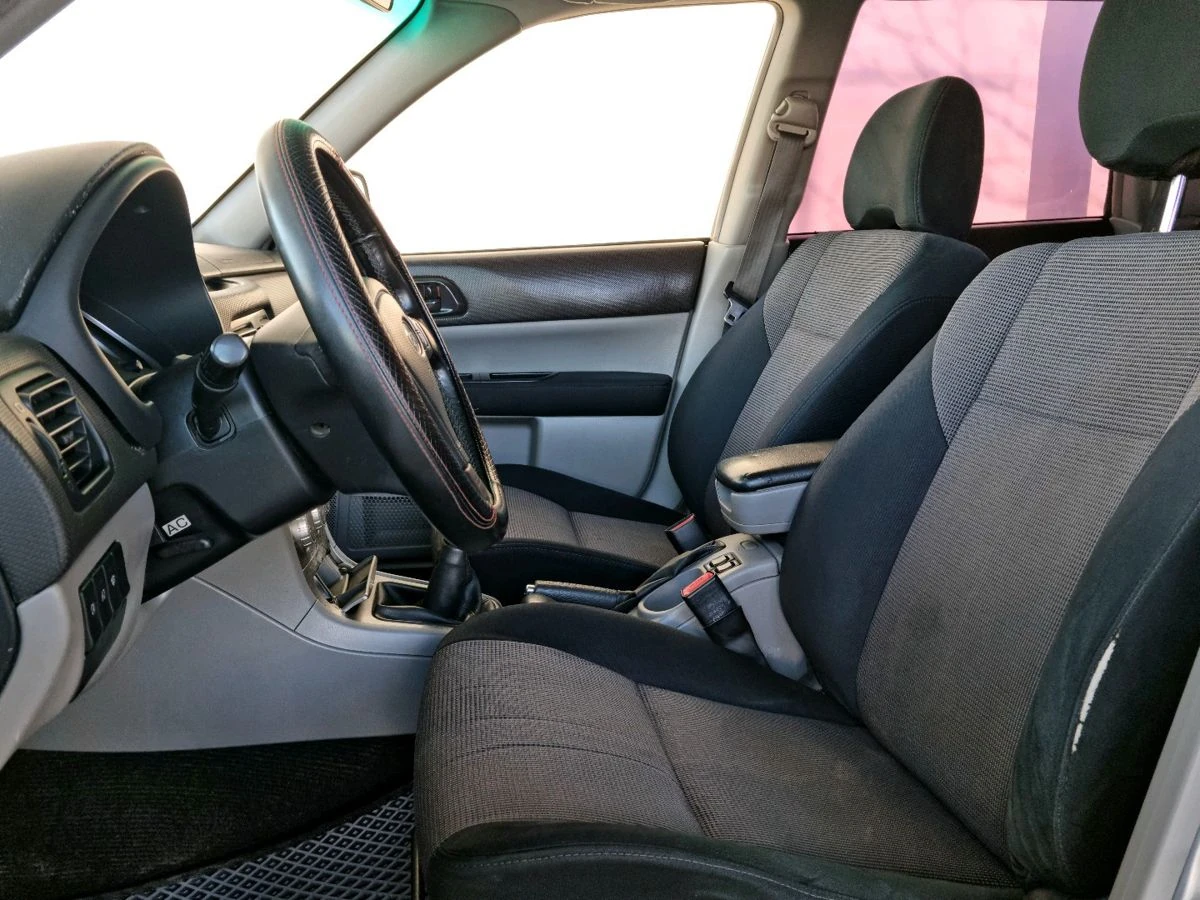 Subaru Forester, 2006г, полный привод, механика