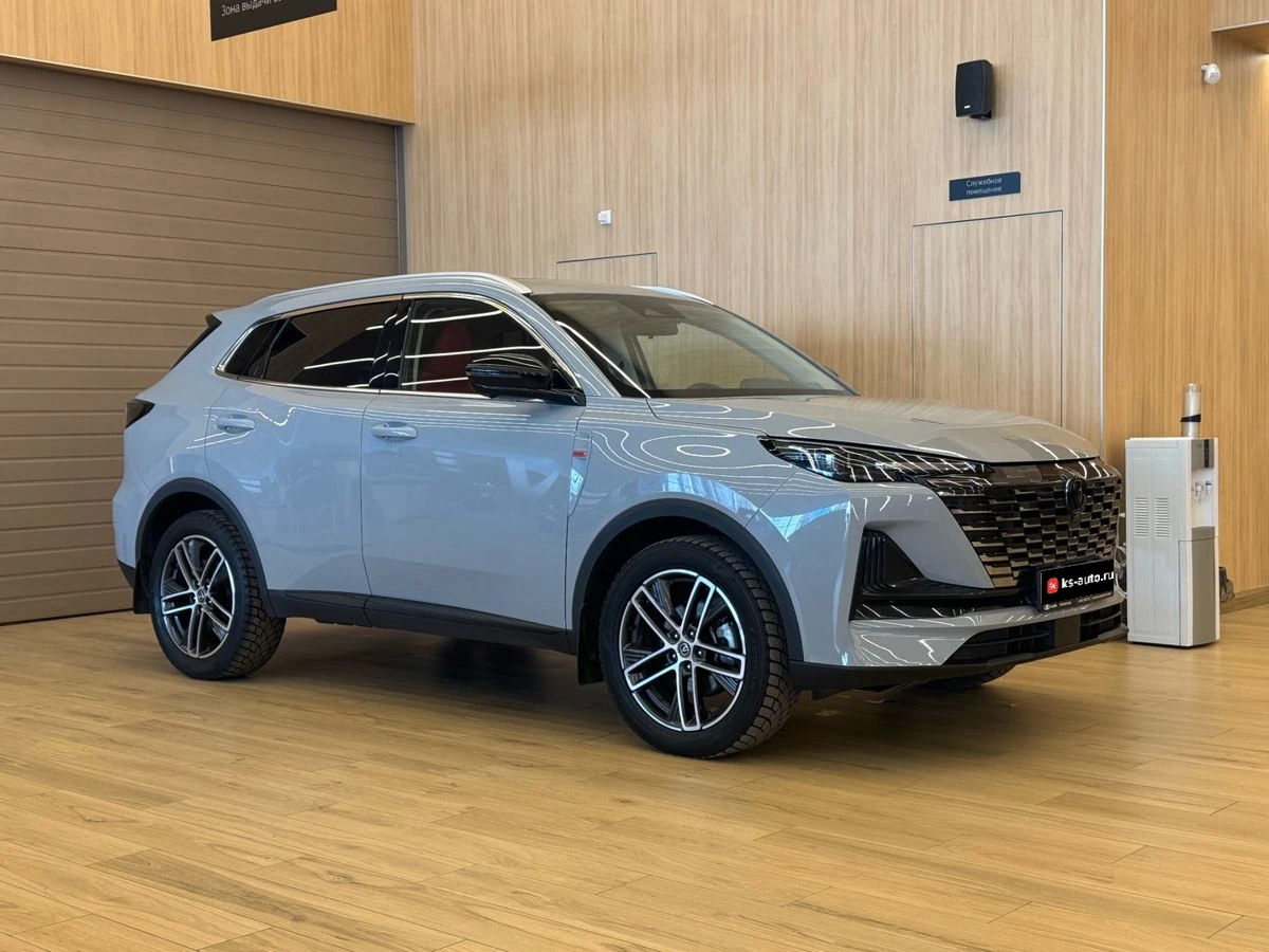 Changan UNI-S (CS55 Plus), 2024г, передний привод, робот