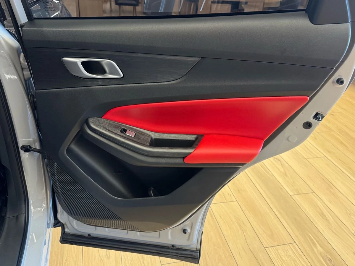 Changan UNI-S (CS55 Plus), 2024г, передний привод, робот