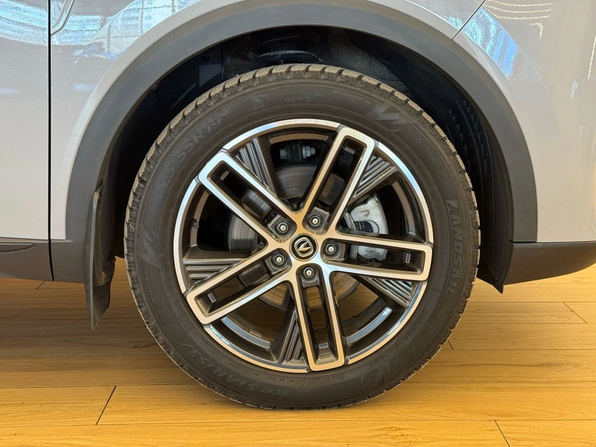 Changan UNI-S (CS55 Plus), 2024г, передний привод, робот