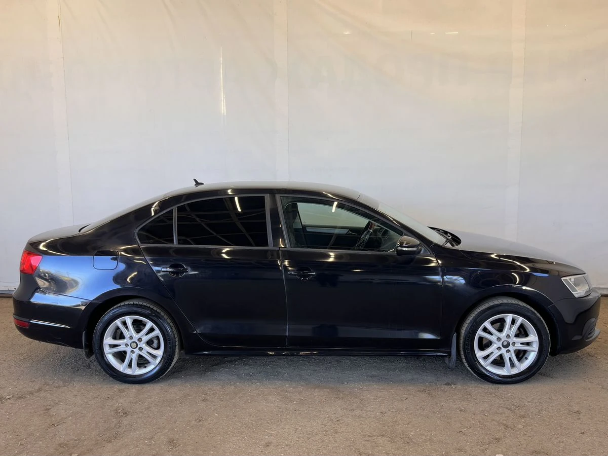 Volkswagen Jetta, 2012г, передний привод, механика