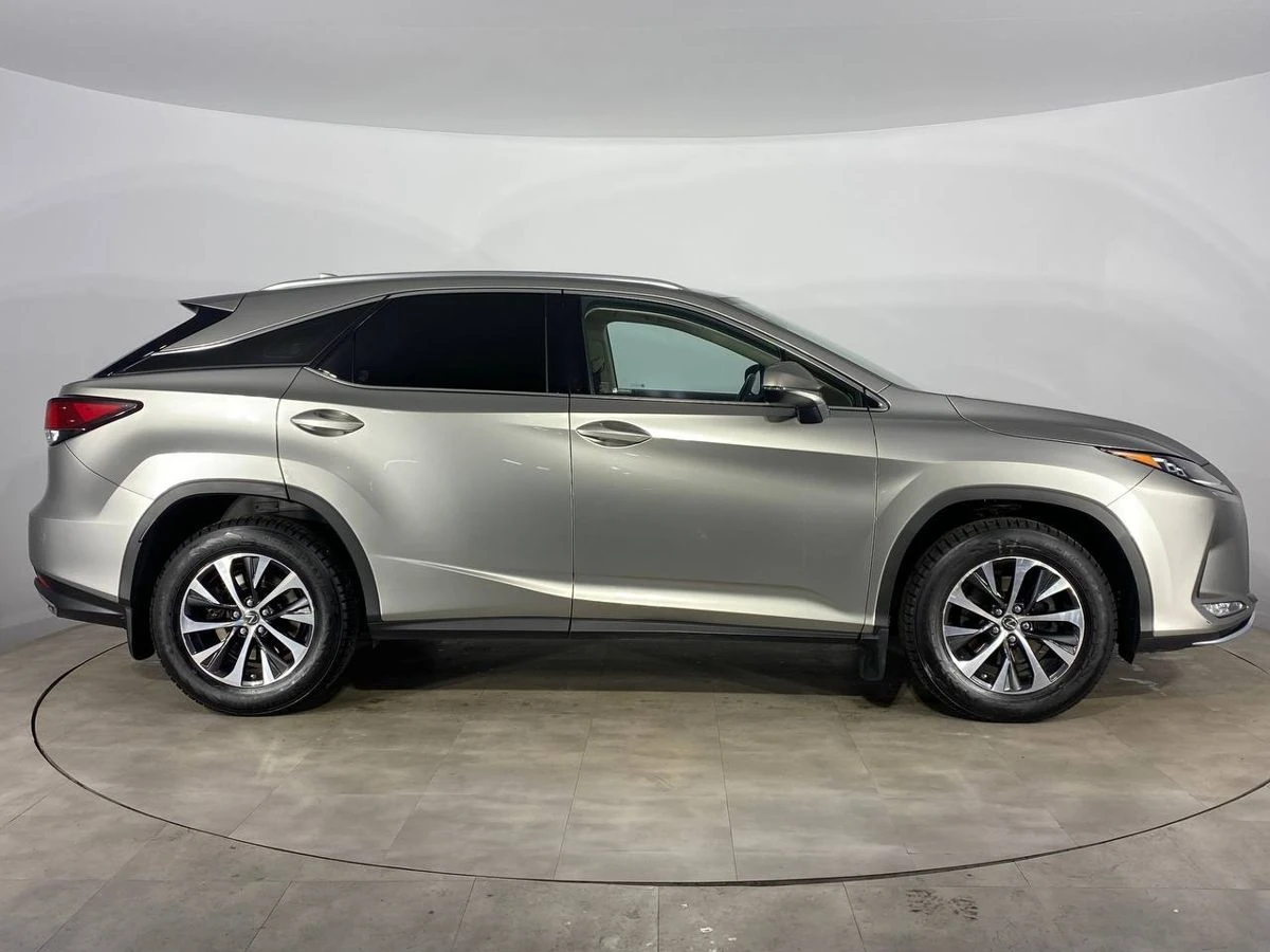 Lexus RX, 2019г, полный привод, автомат