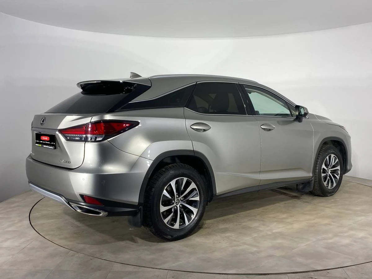 Lexus RX, 2019г, полный привод, автомат