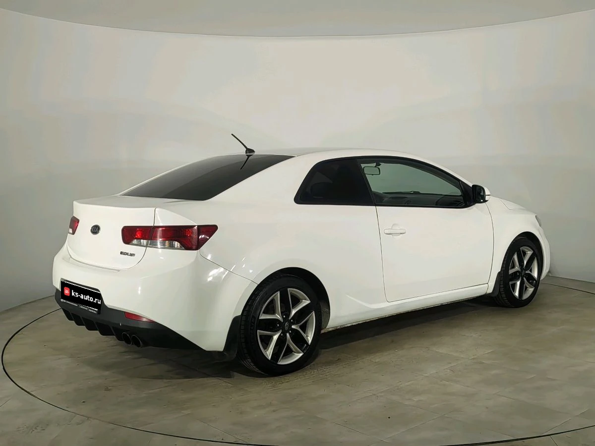 Kia Cerato, 2012г, передний привод, автомат